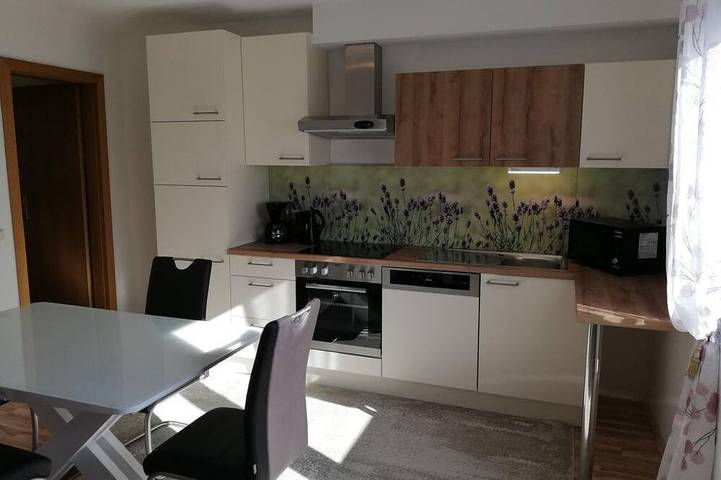 Ferienwohnung für 4 Personen, mit Garten und Pool in Pischelsdorf am Kulm