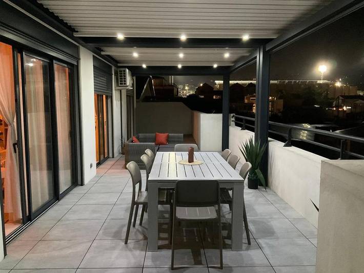 Gîte pour 4 personnes, avec terrasse et vue dans la Ravine Blanche - 2