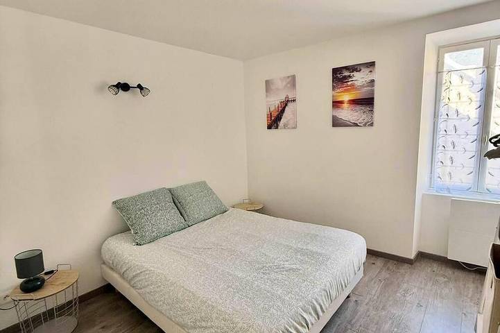 Location de vacances pour 9 personnes, avec jardin, animaux acceptés à Aigues-Vives (Hérault) - 4