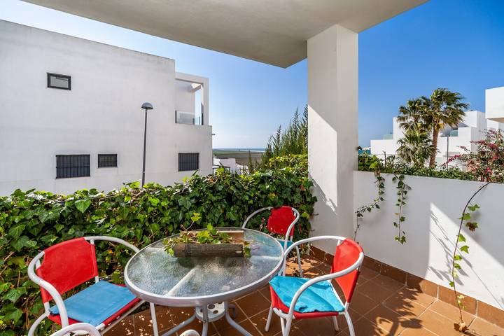 Apartamento entero, Apartamento con balcón y piscina - Casa Frank in Conil de la Frontera, Costa de la Luz