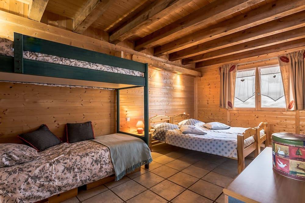 Très beau chalet  proche Sainte Foy Tarentaise, Tignes. Relié à Arc 2000 in Villaroger, Région d'Albertville