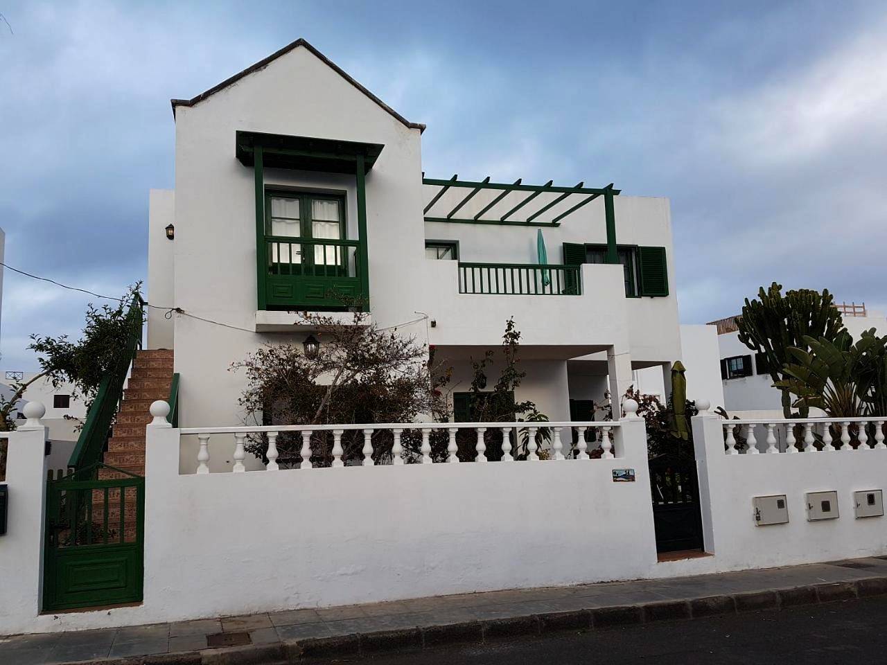 Appartement entier, Apartment with Balcony in Arrieta, Haría