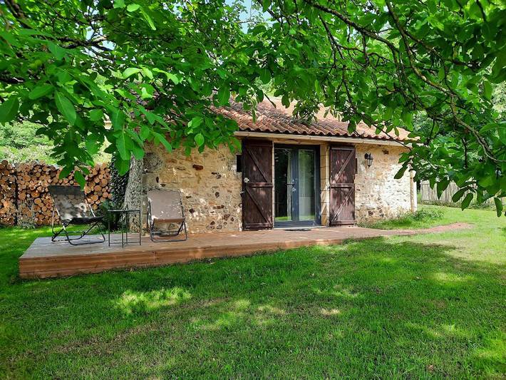 Gîte pour 2 personnes, avec piscine et jardin en Nouvelle-Aquitaine - 2