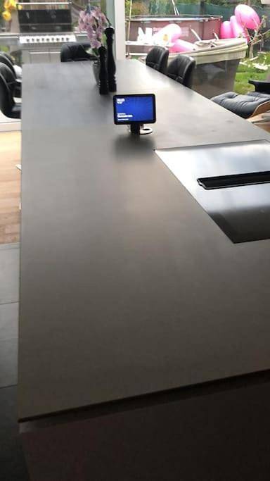 Gîte pour 14 personnes, avec vue ainsi que jardin et piscine, animaux acceptés à Krefeld - 3