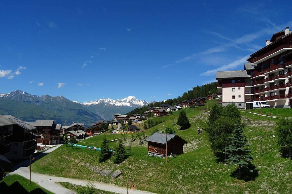 Apartamento entero, Estudio para 4 en Vallandry, cerca de pistas y tiendas, se admiten mascotas in Landry, Parque Nacional de Vanoise