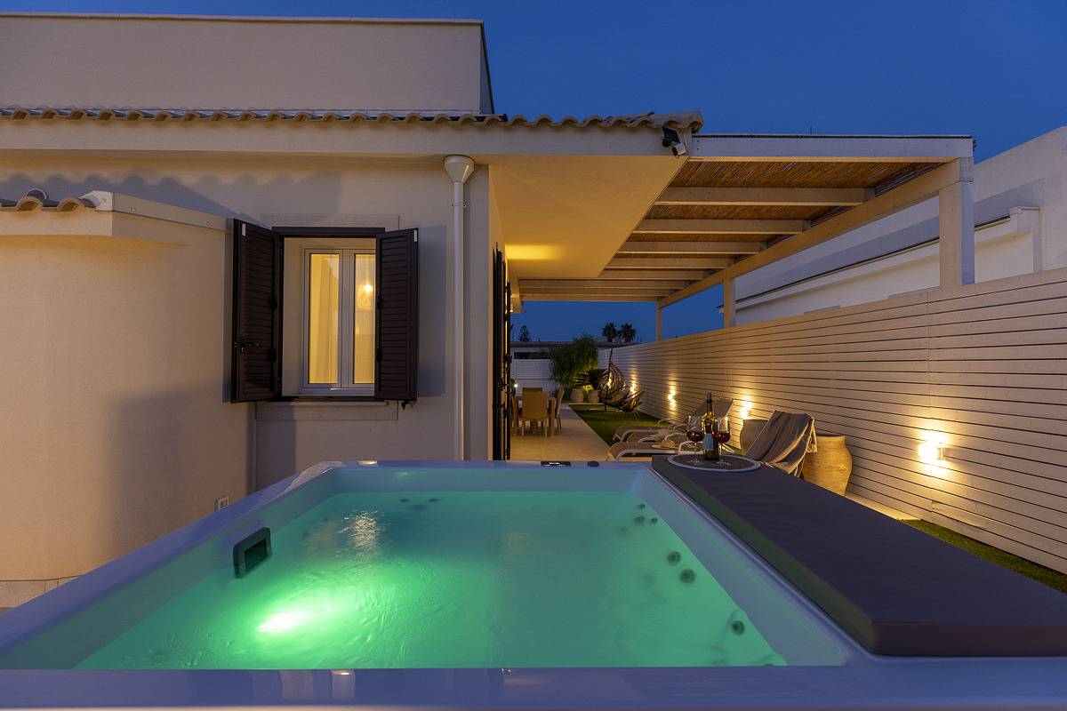 Villa Teresann con Jacuzzi riscaldata in Santa Maria del Focallo, Ispica