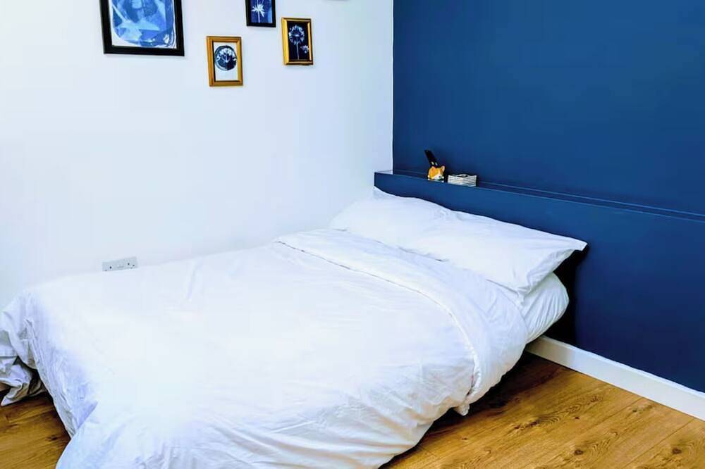 Entire apartment, Windsor Home with Free Parking in Windsor, Berkshire