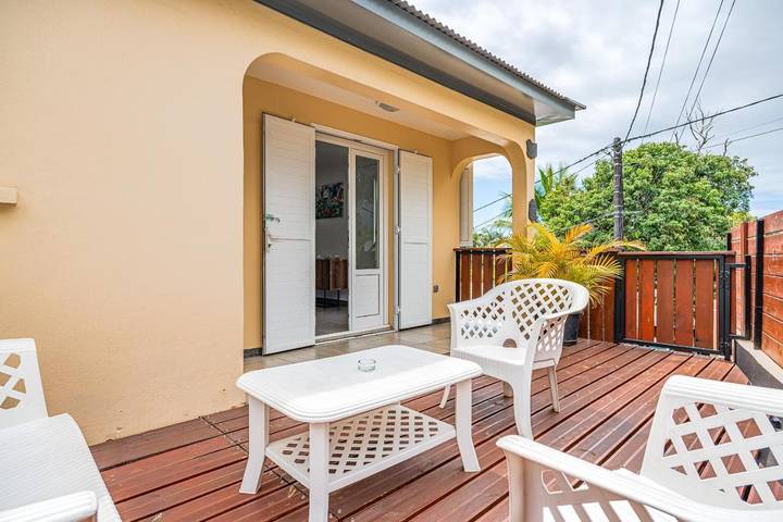 Location de vacances pour 5 personnes, avec terrasse dans Sainte-Anne (Reunion) - 4