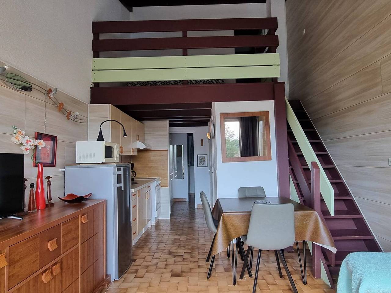 Appartement entier, Appartement T3 avec Mezzanine, 6 couchages, piscine, parking, animaux acceptés - Argelès-sur-Mer in Côte Vermeille, Argelès-sur-Mer