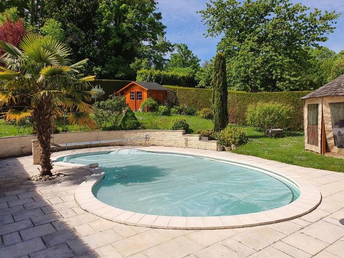 Gîte pour 2 personnes, avec terrasse ainsi que piscine et jardin à Oinville-sur-Montcient - 3