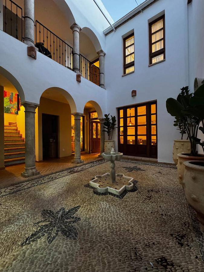 Casa rural para 10 personas, con Balcón y Jacuzzi además de Terraza y Vistas en Adamuz
