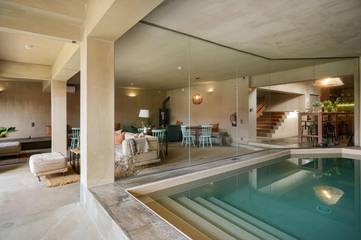 Cottage pour 2 personnes, avec jardin et piscine dans Colares
