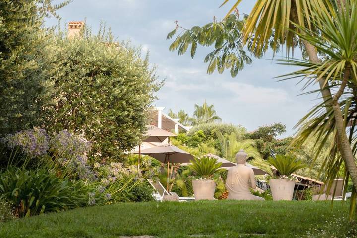 Chambre d’hôte pour 2 personnes, avec jardin ainsi que piscine et vue à Le Rouret - 2