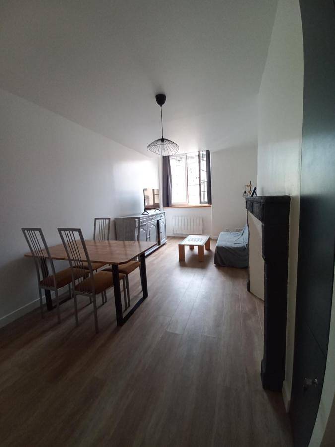 Gîte pour 7 personnes, animaux acceptés dans Eglise Notre Dame De La Prosperite - 3