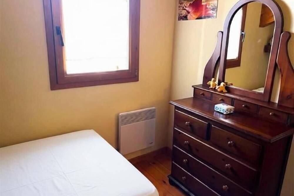 Osseja V - Zwei Schlafzimmer Haus, Schläft 4 in Osséja, Parc naturel régional des Pyrénées catalanes