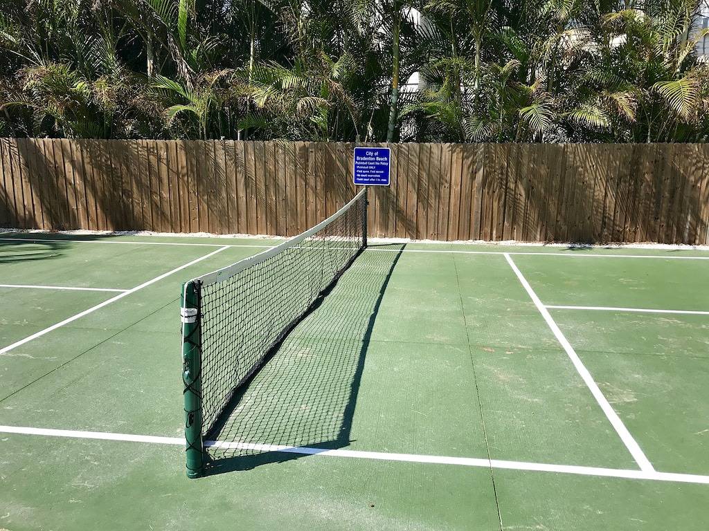 Ganze Wohnung, Blick auf den Golf und den Sonnenuntergang !!!  1Br Apt. C ist zentral gelegen, zu Fuß zu allen Orten in Bradenton Beach, Anna Maria Island