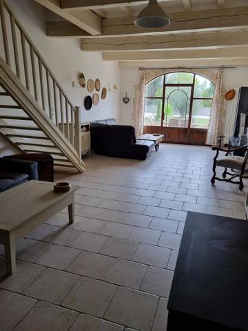 Chambre d’hôte pour 4 personnes, avec jardin et piscine à Châteaurenard