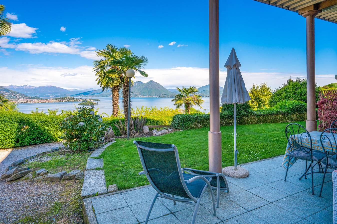 Appartamento intero, Villa Anna Isole Borromee Nr. 02 in Baveno, Comune di Baveno