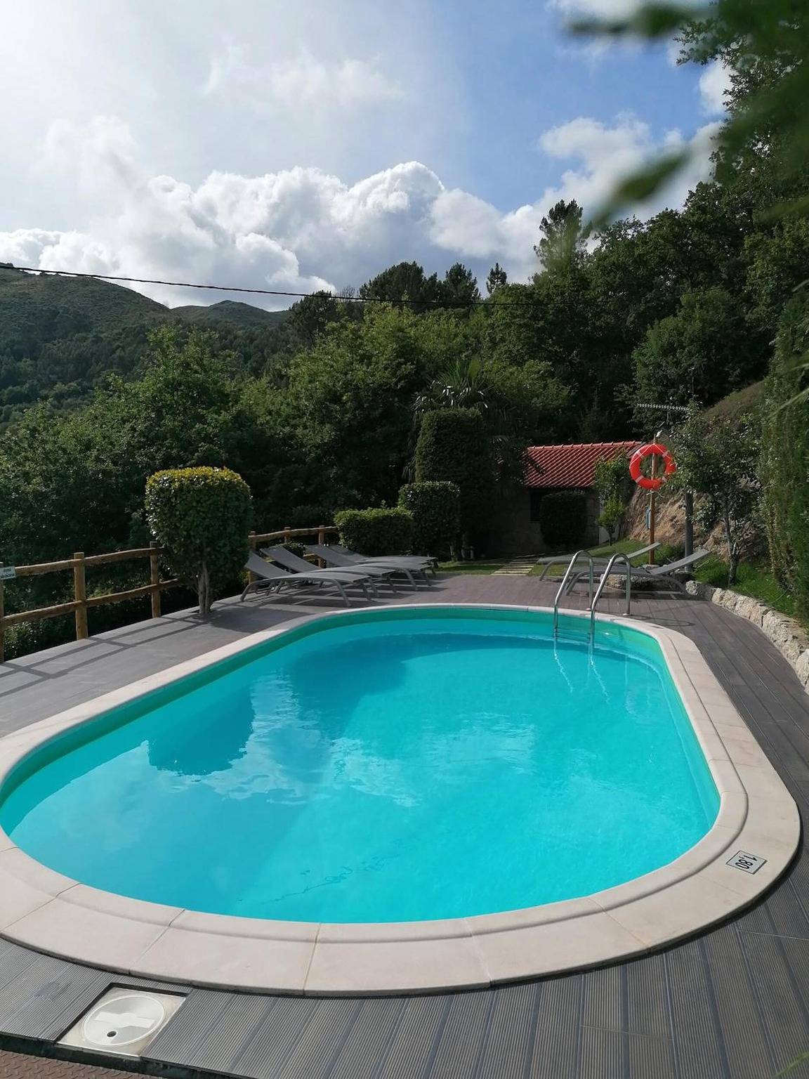 Villa 'Casa de Férias do Parque da Peneda' mit Bergblick, Wlan und Klimaanlage in Valdreu, Braga Distrikt