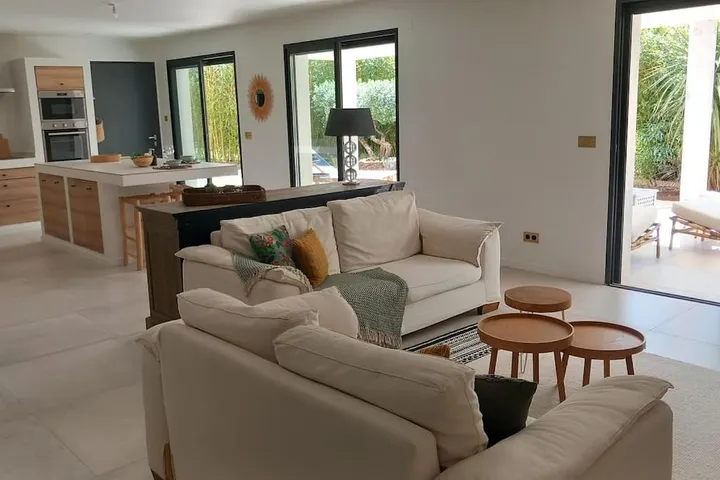 Apartamento de vacaciones para 6 personas, con piscina y jardín - 1