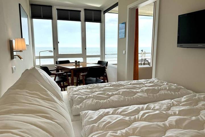 Ganze Wohnung, Al Mare - Modernes App. mit Balkon, Meerblick, Pkw-Stellplatz, Wlan. Haustiere in List (Sylt), Sylt