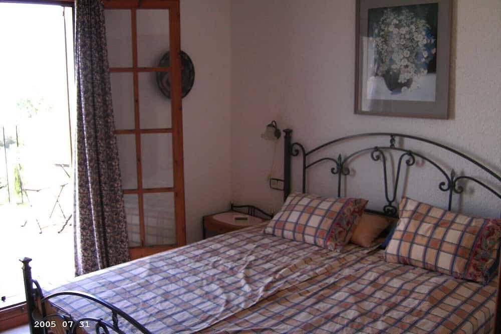 Einzigartige Sicht aufs Meer, Hafen von Palamos, Wald, grosser Garten, Wifi,  Hd in Calonge, Costa Brava