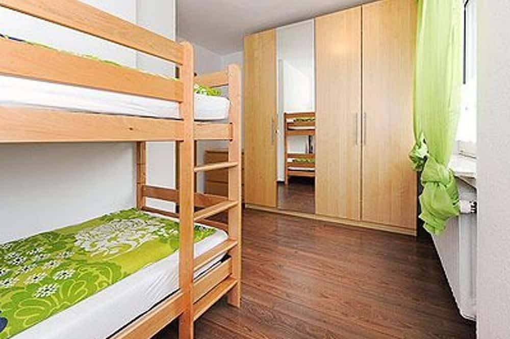 Ganze Wohnung, Ferienwohnung Lulu Meinders - Haus Hafenromantik in Neuharlingersiel in Neuharlingersiel, Nordseeküste