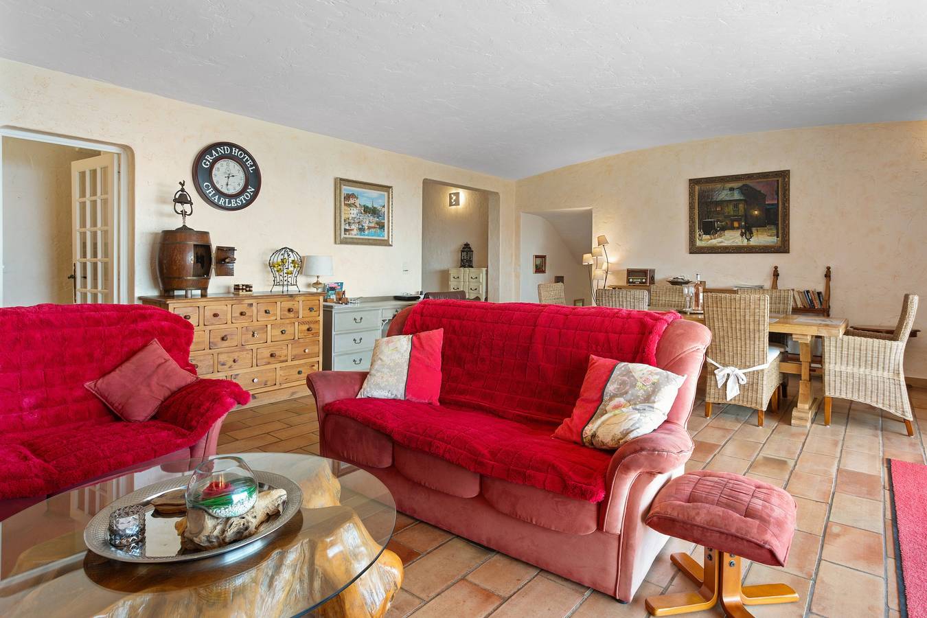 Holiday Home 'Villa Bellevue' with Sea View, Private Pool and Wi-Fi in Les Issambres, Roquebrune-sur-Argens