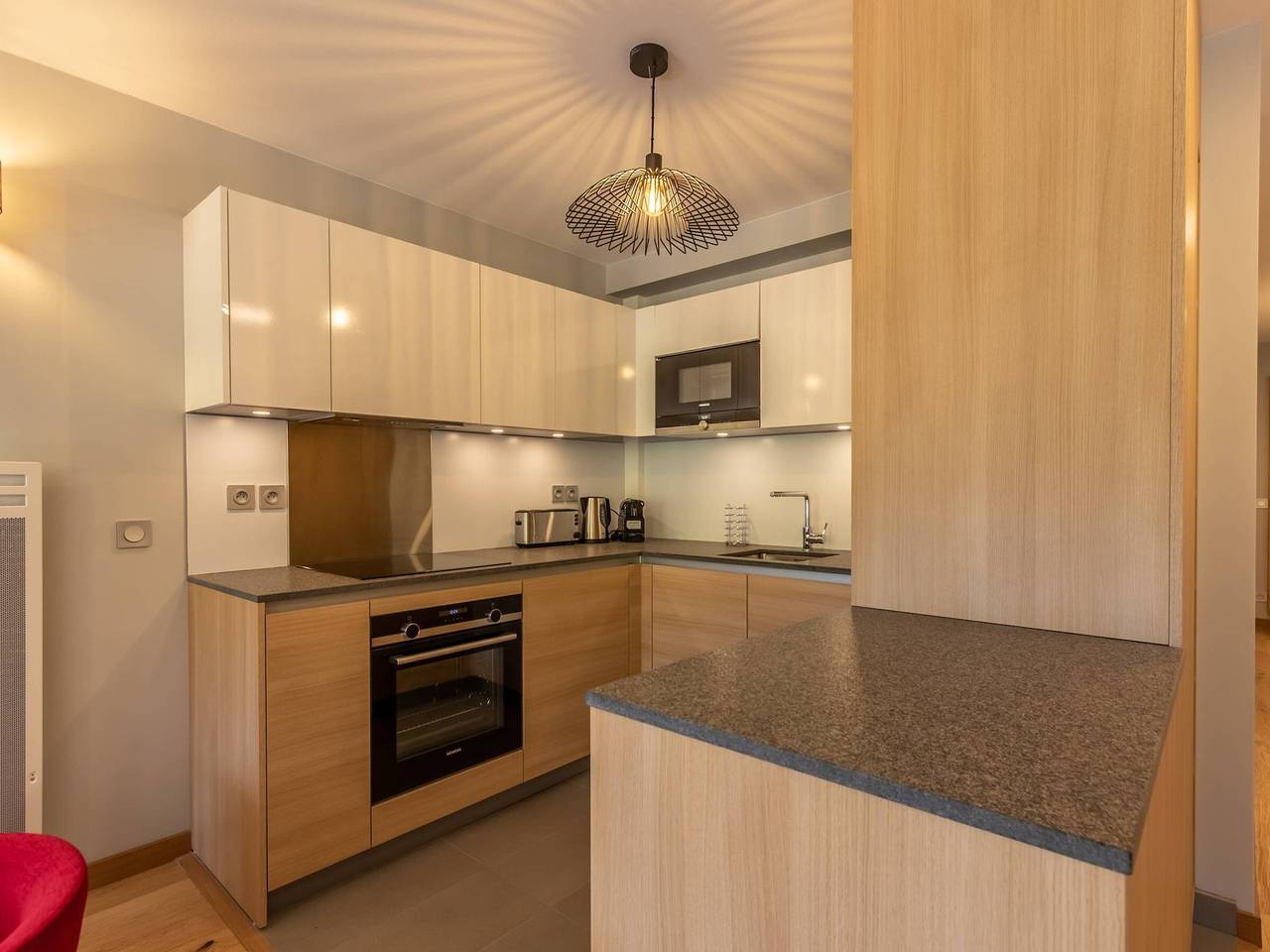 Geheel appartement, Superb apartment in Arcs 1800, 7 beds, pool, spa, gym, parking, ski-in/ski-out in Arc 1800, Bourg-Saint-Maurice