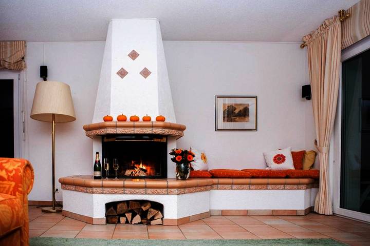 Chalet für 6 Personen, mit Balkon und Terrasse sowie Ausblick in Leukerbad