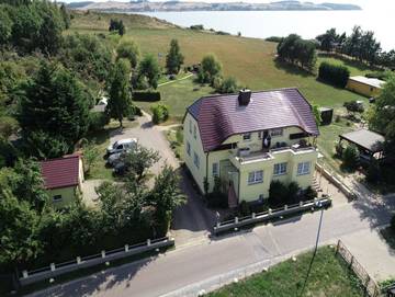 Ferienwohnung für 2 Personen, mit Terrasse und Sauna sowie Garten, kinderfreundlich in Middelhagen