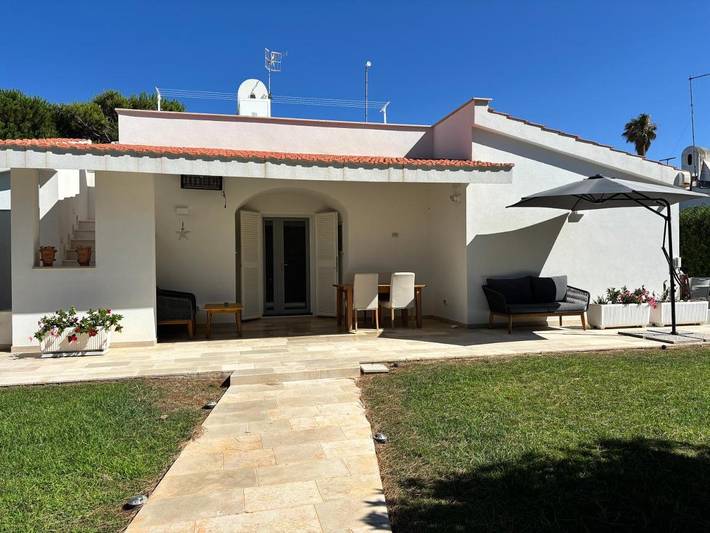Maison de vacances pour 4 personnes, avec Terrasse et Jardin à Rosa Marina