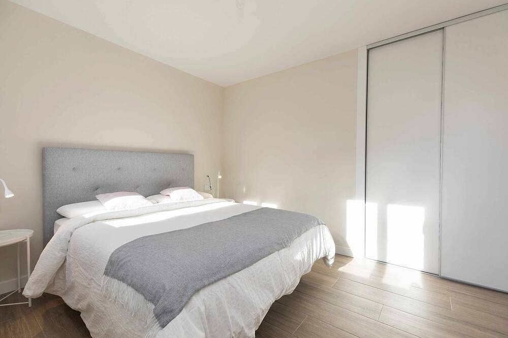 Entire apartment, Casa Ikuspe by Bevalle in Panticosa, Spanish Pyrenees