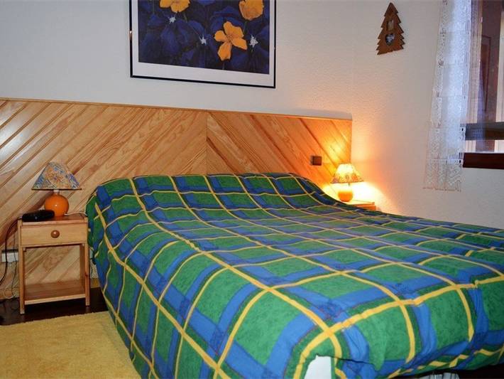 Entire apartment, 2-room cabin apartment, up to 6 people, pets allowed in Bolquère in Thuir, Mediterranean Coast (France)