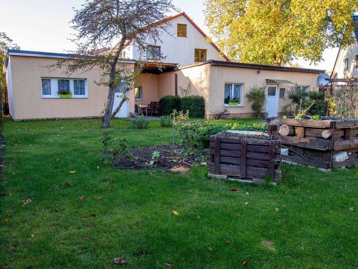 Bungalow für 2 Personen, mit Terrasse und Garten in Greifswald