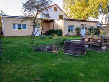 Ferienwohnung für 2 Personen, mit Terrasse und Garten, kinderfreundlich in Greifswald