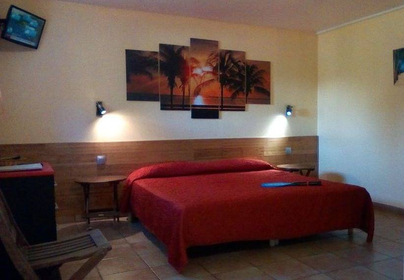 Studio entier, Studio Les Balisiers, entre la plage de Leroux et Petite Anse in Plage de Ferry, Deshaies