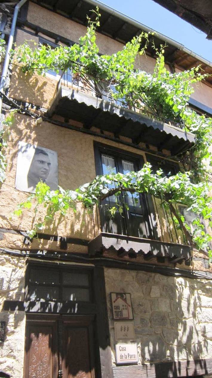 Apartamento para 6 personas, con Balcón y Terraza además de Jardín y Vistas en Parque Natural de Las Batuecas - Sierra de Francia