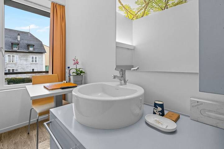 Chaleureuse chambre simple au coeur de Sierre in Sierre, Région de Sion-Sierre