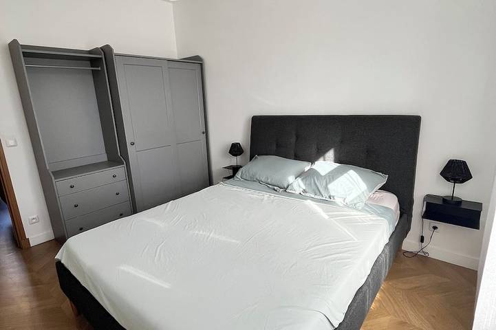 Ganze Wohnung, Appartement Confortable au Pied de la Station du Rer,10 min de la Gare de Lyon in Alfortville, Val-de-Marne