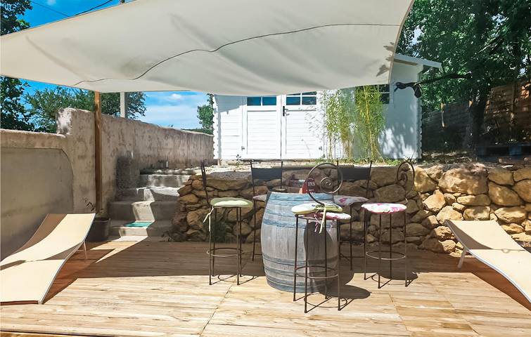 Location de vacances pour 8 personnes, avec terrasse à Rians - 4