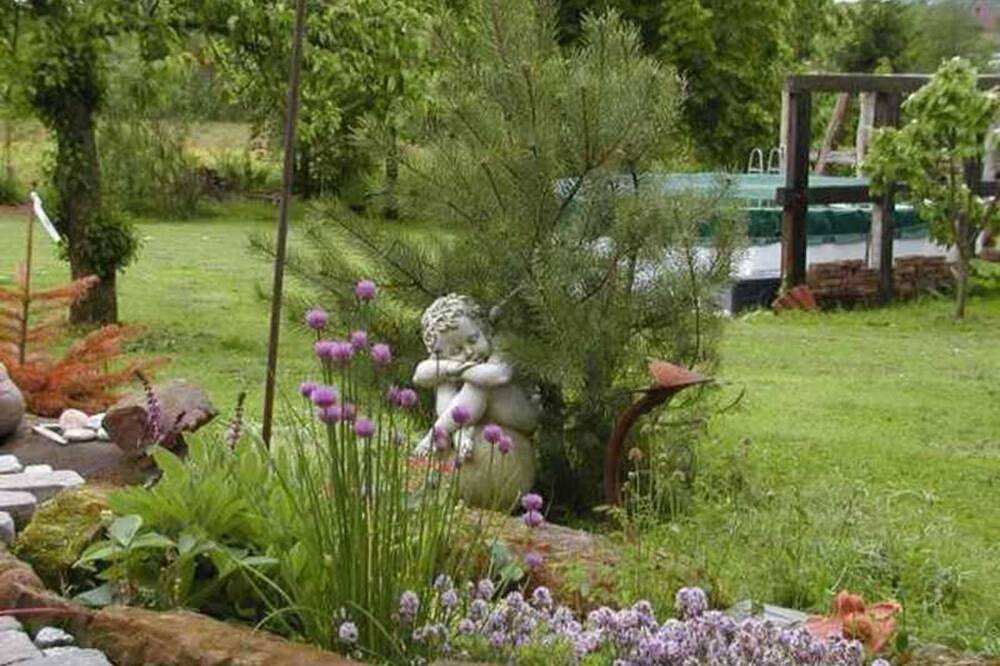 Ganze Wohnung, Zimmer 1 - Haus am Wald in Lichtenfels, Waldecker Land