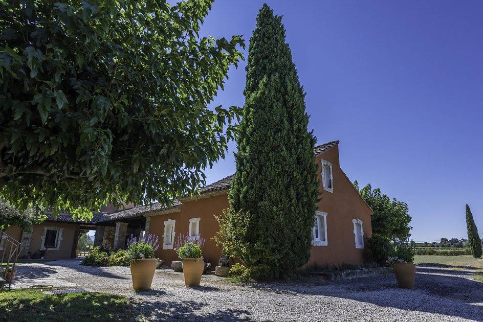Appartement entier, Gîte Le Ventoux - La Papeterie, en Drôme provençale in Tulette, Région de nyons