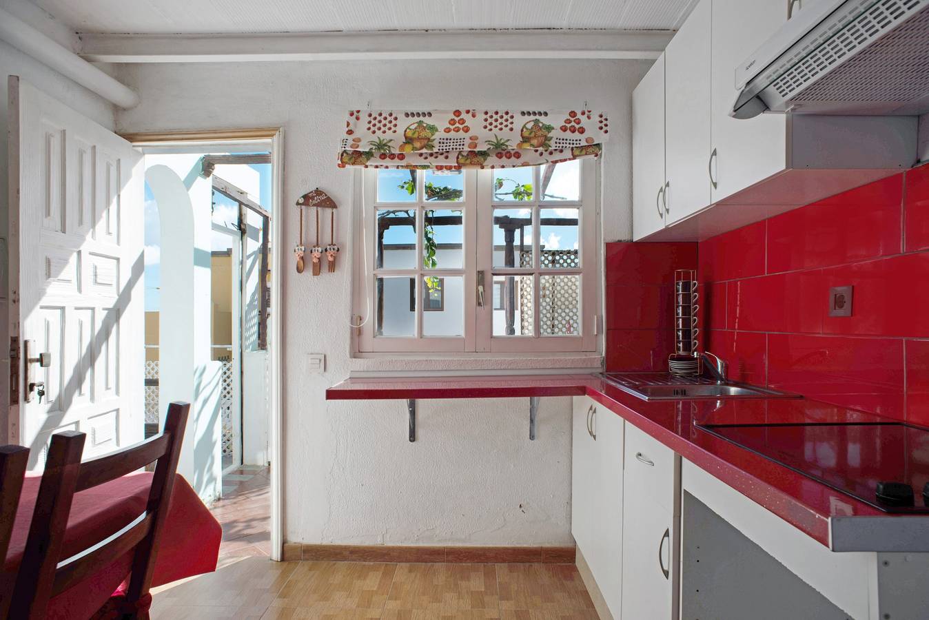 Appartement "Playa del Hombre" met zeezicht, privé terras & Wi-Fi, foto 11