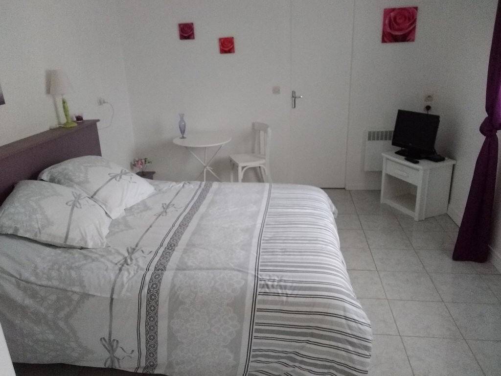 Gîte Four à Pains – 4 Personen in Augy-sur-Aubois, Saint-Amand-Montrond