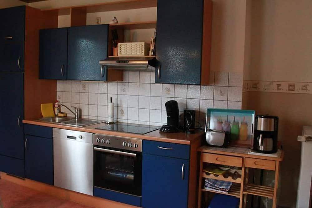 Ganze Wohnung, Becher's Ferienwohnung - Appartement/Fewo, Dusche - Wc, 1 Schlafraum in Bendorf, Osteifel