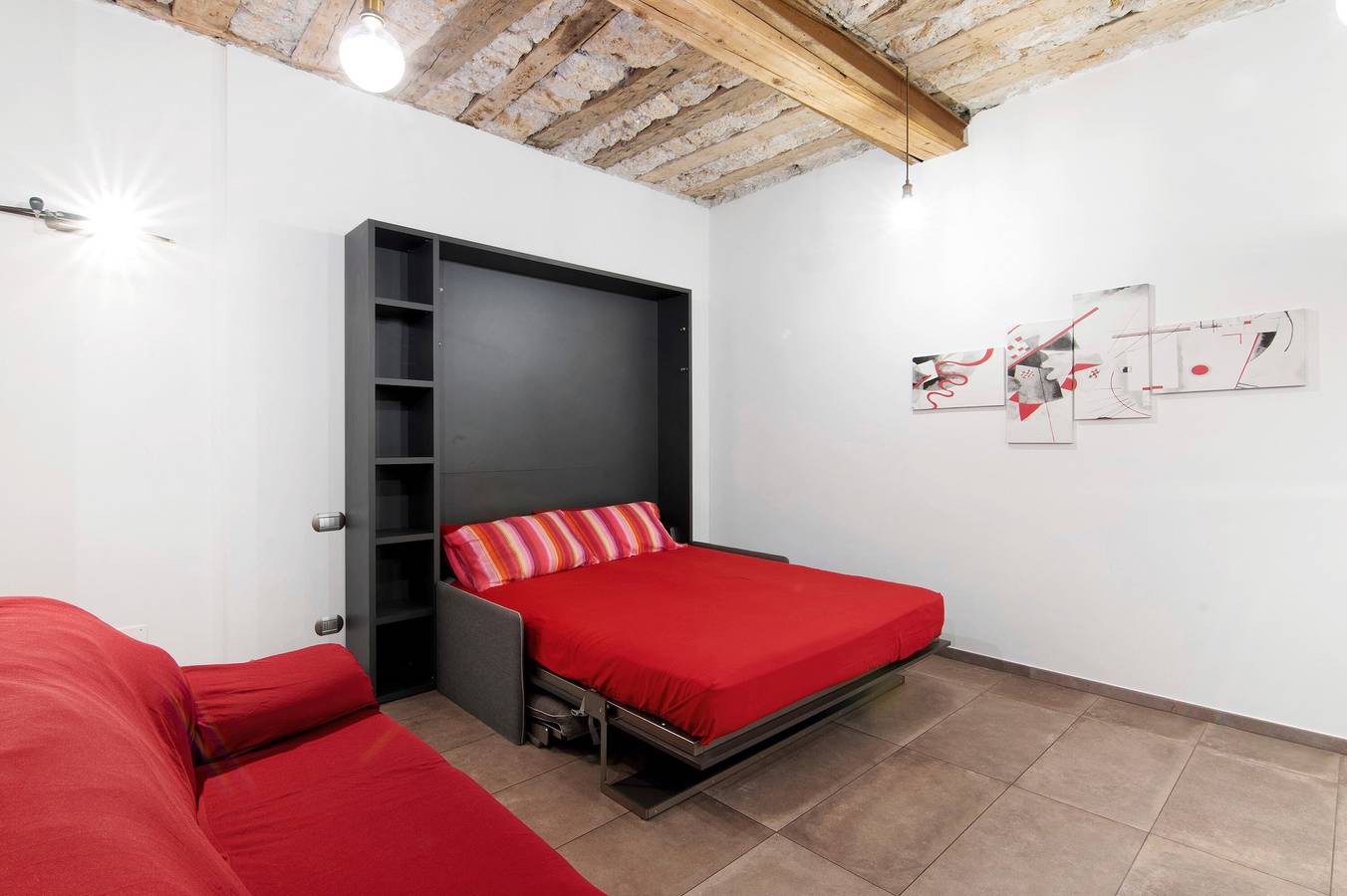 Ganzes Studio, Ferienwohnung 'La Sartoria' mit reserviertem Parkplatz und Klimaanlage in Porlezza, Gemeinde Porlezza