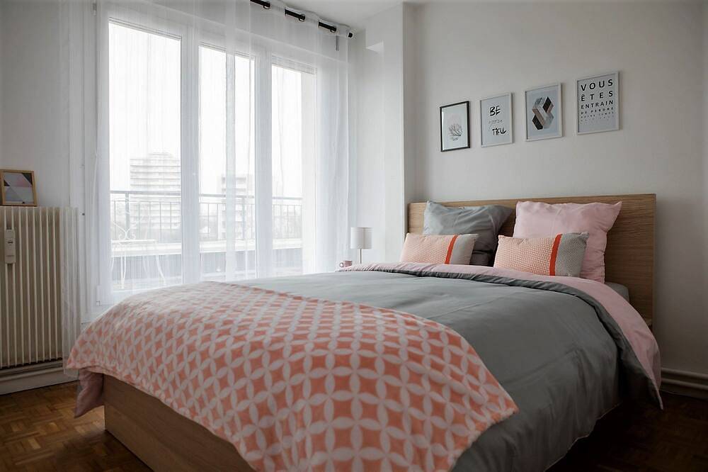 Apartamento entero, Cottage Good Friends Dijon en el centro. 70 m², 6 personas Gran terraza al sur, estacionamiento. in Dijon, Región de Dijon