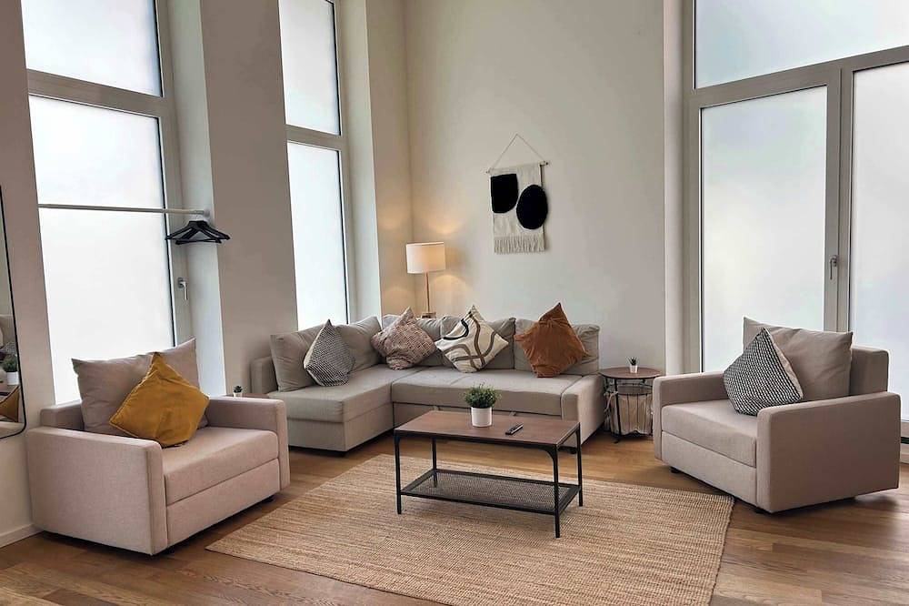 Ganze Wohnung, Spacious apartment for 10 near Quartierpark in Altona Hamburg, Hamburg