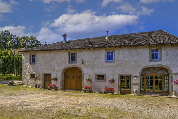 Location de vacances pour 4 personnes, avec jardin dans Le Clerjus - 4